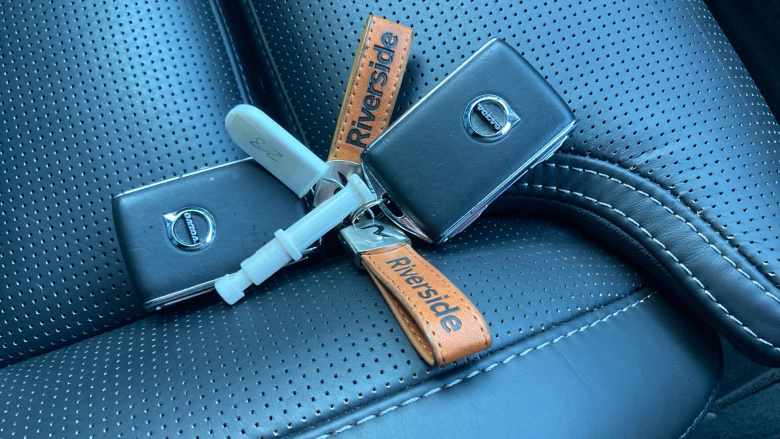 Volvo Xc60 2.0 B4D Inscription 5dr AWD Geartronic Diesel Estate